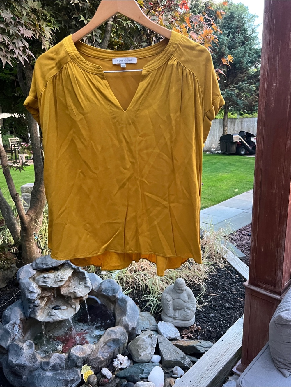 Rose & Olive Mustard V-Neck Short Sleeve Blouse